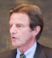 Bernard Kouchner nel 2006